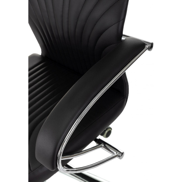 Кресло руководителя Бюрократ CH-610SL черный (экокожа, 120 кг, крестовина металл, колесики полиуретан)